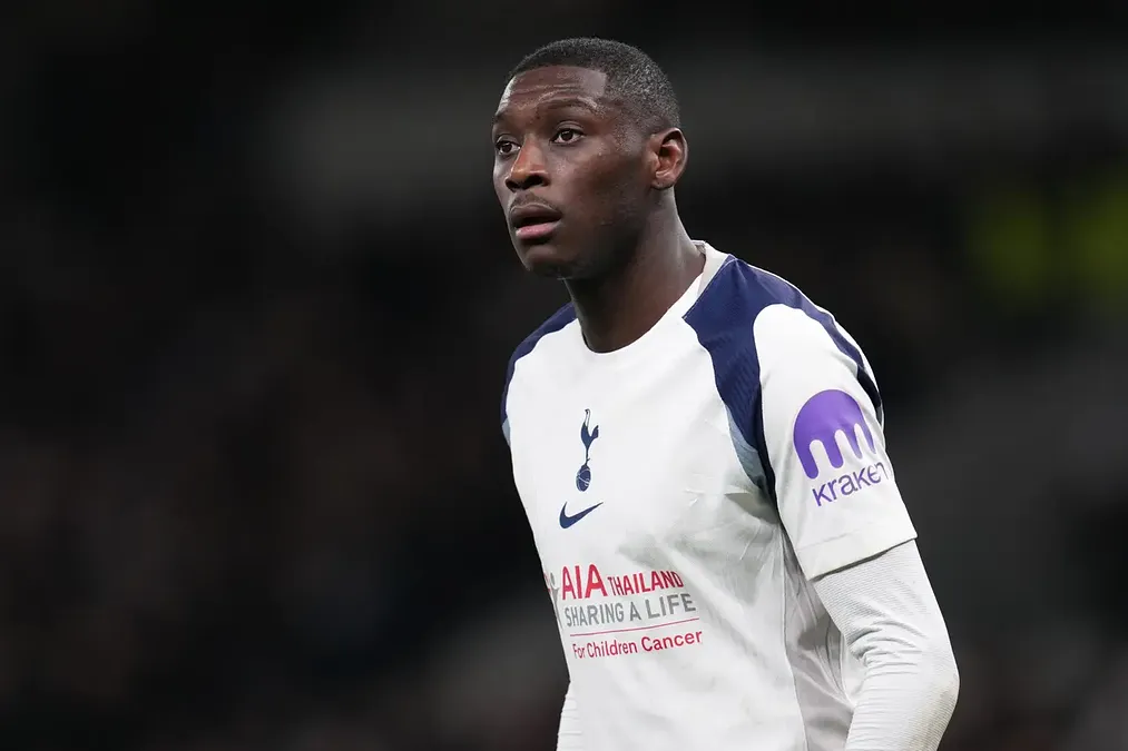 Liverpool celuje w Kolo Muaniego jako następcę Salaha