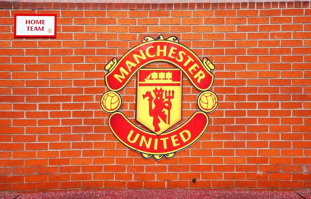 Manchester United wciąż rozważa Balebę i Koné