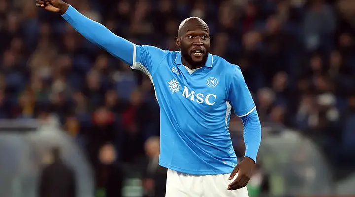Romelu Lukaku nie dla Napoli — napastnik woli Mediolan