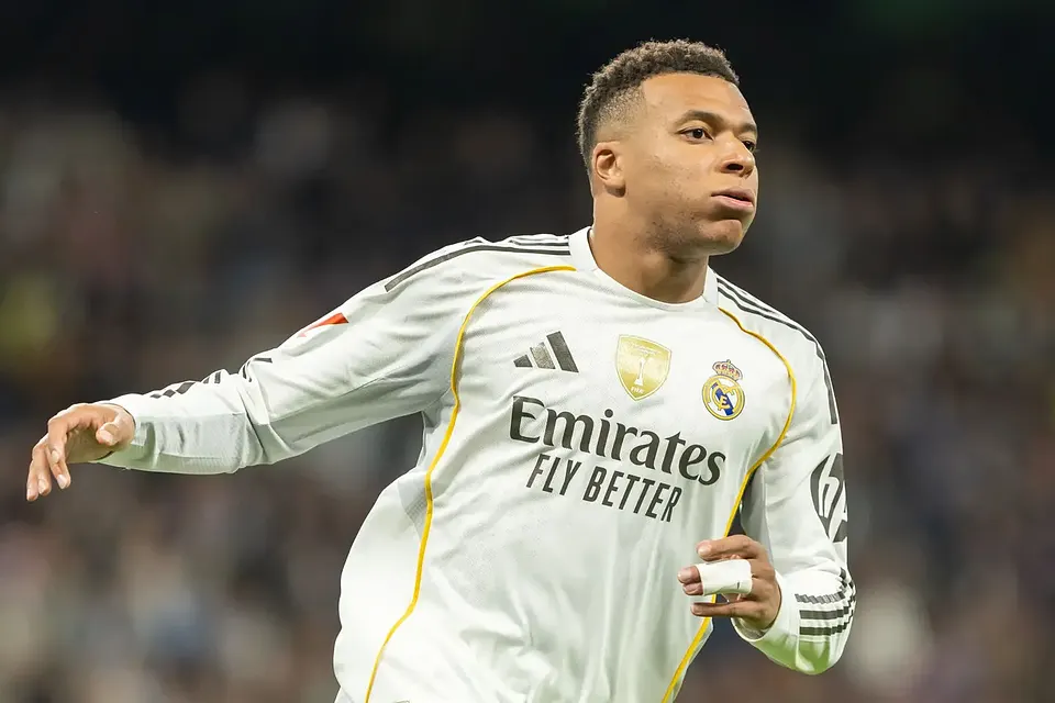 Vinícius i Mbappé bez konkretów w derbach Madrytu | GalaktycznyFutbol