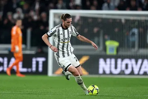 Rabiot najlepiej wygląda w środku pola. Amorim dostał jasny sygnał