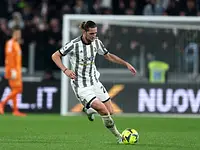 Adrien Rabiot może zostać w Milanie do 2030 roku