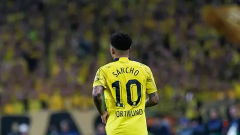 Jadon Sancho rozmawia z dwoma klubami. Możliwy powrót do Premier League
