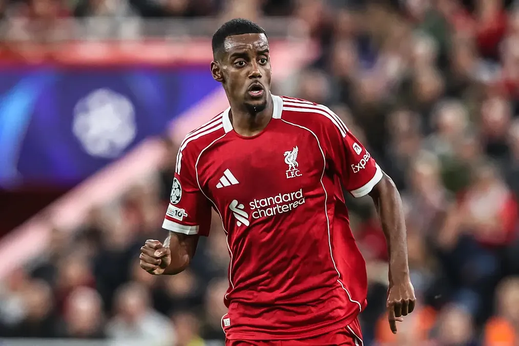 Alexander Isak z jasnym celem. Ray Houghton przewiduje minimum 20 goli