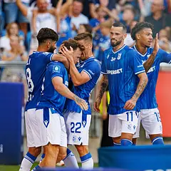 Lech Poznań remisuje z Arką Gdynia - Ekscytujący mecz Ekstraklasy