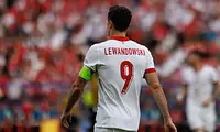 Robert Lewandowski stracił 200 milionów euro. Czekał na decyzję Barcelony