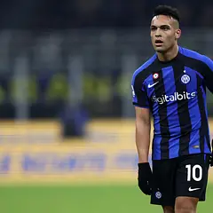 Lautaro Martínez odmówił Barcelonie. Zostaje w Interze | GalaktycznyFutbol