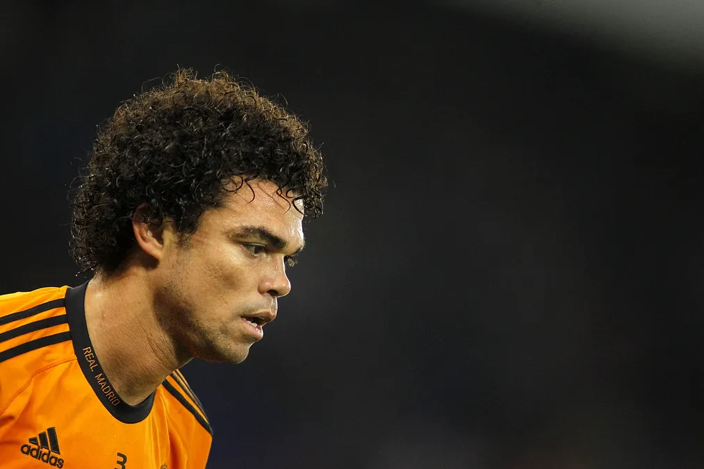 Pepe bliski powrotu do Realu Madryt jako członek sztabu Mourinho