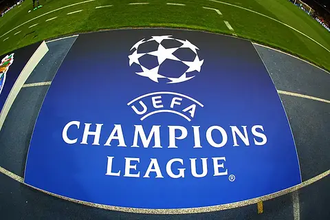 Rayan Cherki był o krok od PSG. Zagra przeciwko niedoszłemu klubowi
