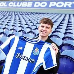 Oskar Pietuszewski zostaje w FC Porto