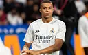 Michael Owen: Kylian Mbappé ma dużą szansę na Złotą Piłkę