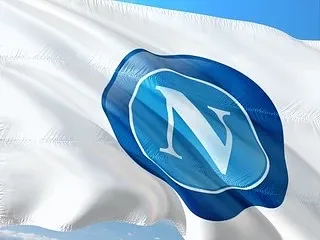 Lucca powraca do Napoli – Nottingham Forest nie wykupi