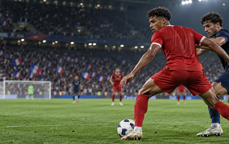 Jarell Quansah zostaje w Bayerze Leverkusen. Liverpool poczeka do 2027 roku