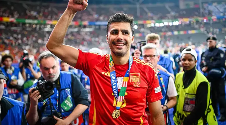 Rodri nowym zawodnikiem FC Barcelony. Transfer z Manchesteru City sfinalizowany