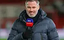 Arsenal na drodze do podwójnej korony: opinia Carraghera
