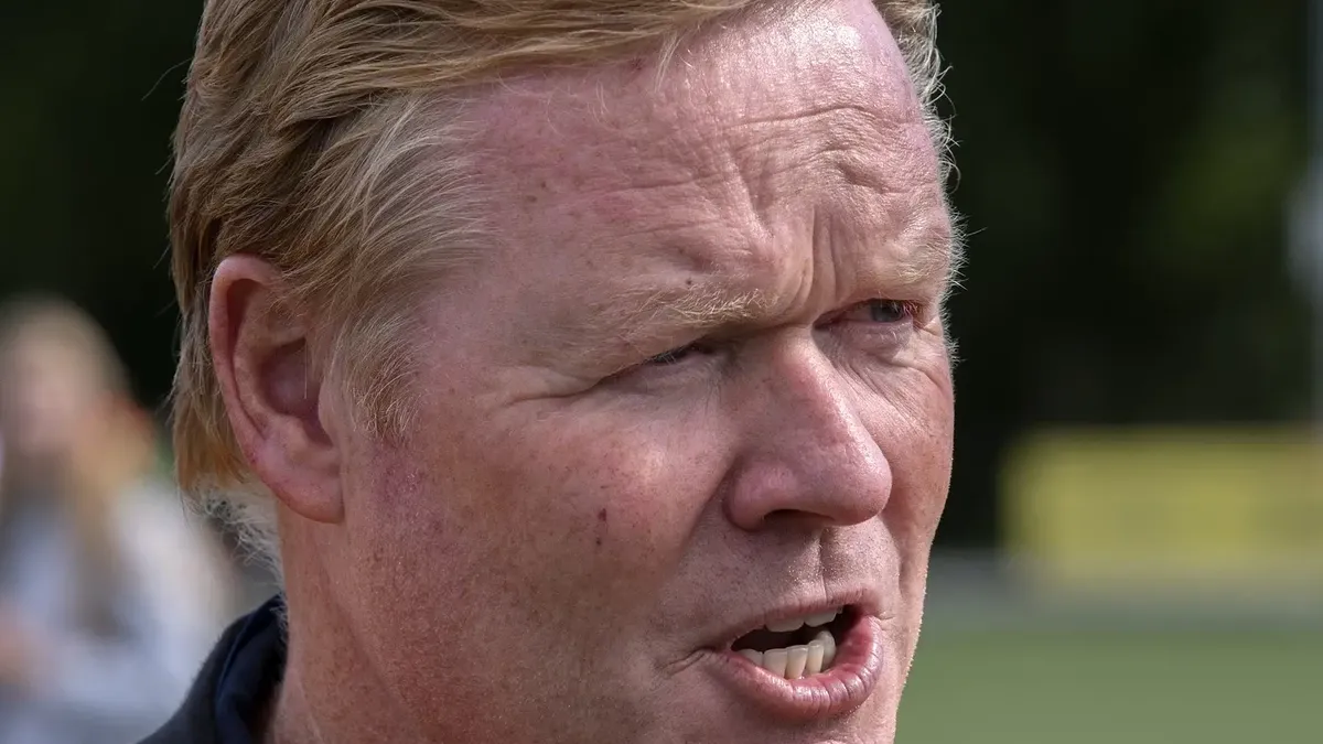 Koeman krytykowany za zmiany po remisie z Japonią