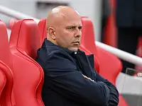 Arne Slot rezygnuje z posady selekcjonera Holandii