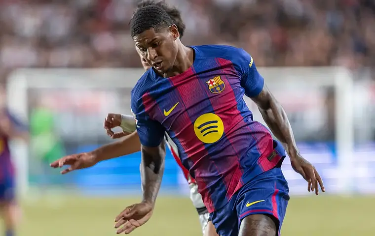 Marcus Rashford wraca z Barcelony. Co dalej z jego karierą?