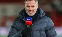 Arsenal na drodze do podwójnej korony: opinia Carraghera