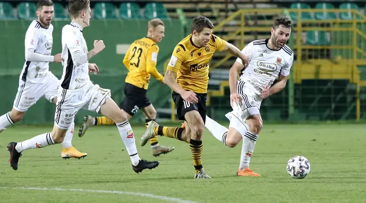 GKS Katowice remisuje z Jagiellonią w emocjonującym starciu