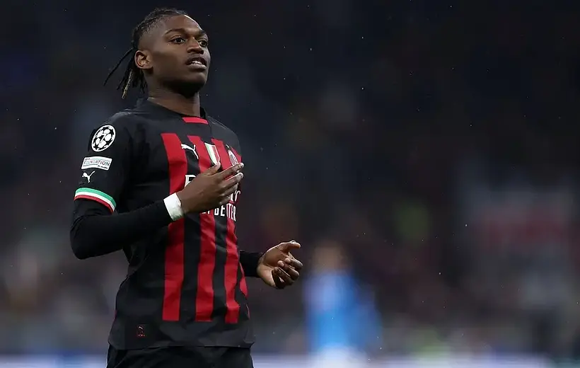 Rafael Leao wierny Milanowi: transfer pod znakiem zapytania