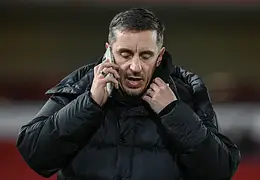Gary Neville ujawnia: Arsenal musi być pragmatyczny w starciu z PSG