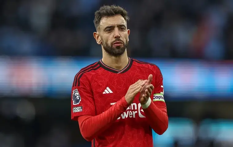 Bruno Fernandes pozostaje w Manchester United, odrzuca saudyjską ofertę