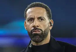 Arsenal mistrzem Anglii po 22 latach. Rio Ferdinand składa gratulacje