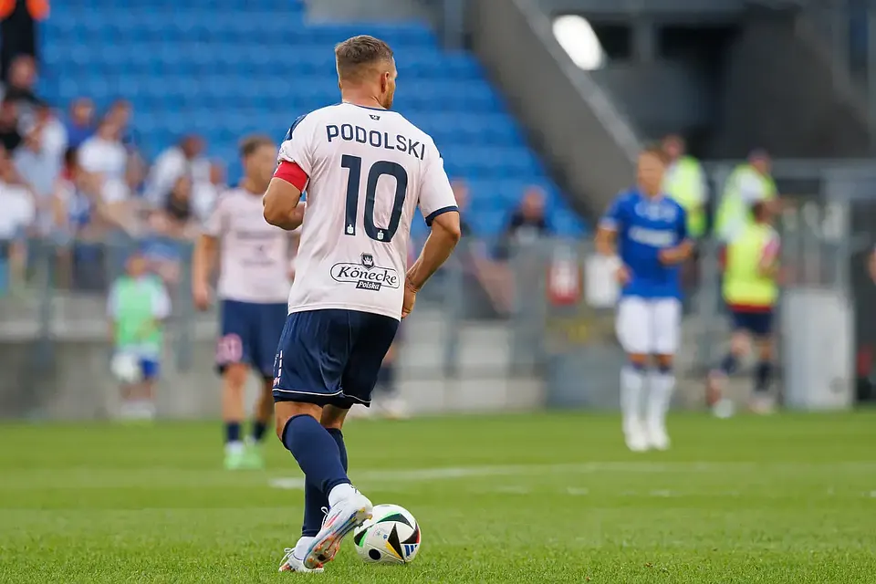Lukas Podolski nowym właścicielem Górnika Zabrze