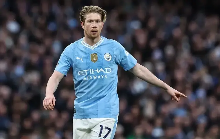 Kevin De Bruyne kwestionuje przyszłość w Napoli: Ostra odpowiedź sztabu