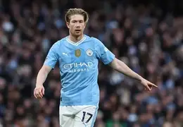 Kevin De Bruyne kwestionuje przyszłość w Napoli: Ostra odpowiedź sztabu