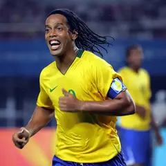 Ronaldinho dołącza do Ravenna w Serie C