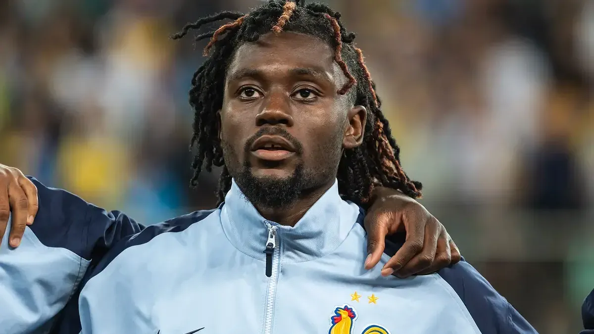 Roma pod presją: Koné na celowniku Arsenalu i Atletico