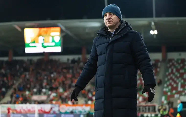 Dramatyczna końcówka: Vuković znowu traci punkty