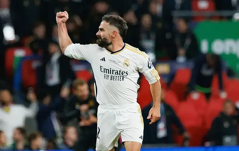 Dani Carvajal przed kluczową decyzją o przyszłości