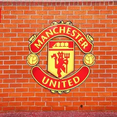 Manchester United wzmacnia skład: Santos i Darlow na pokładzie