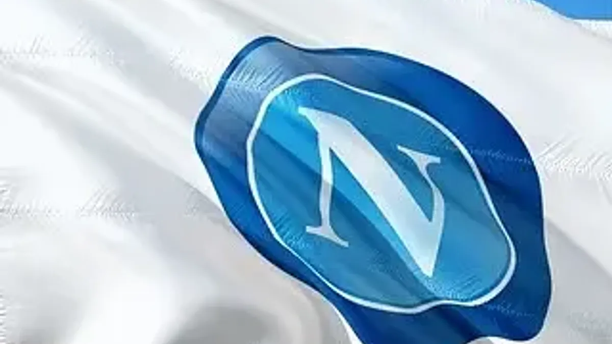 Lucca powraca do Napoli – Nottingham Forest nie wykupi