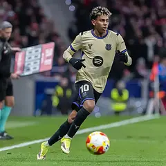 Lamine Yamal prowokuje Real na fecie Barcelony