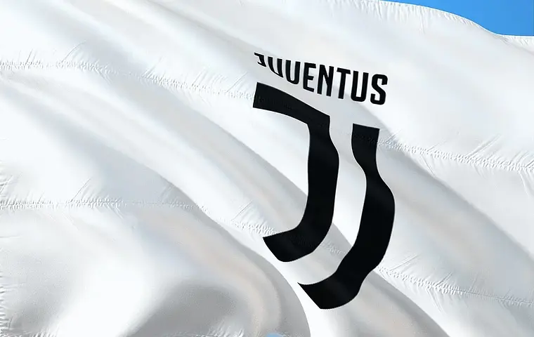 Juventus blisko porozumienia z PSG w sprawie Kolo Muaniego