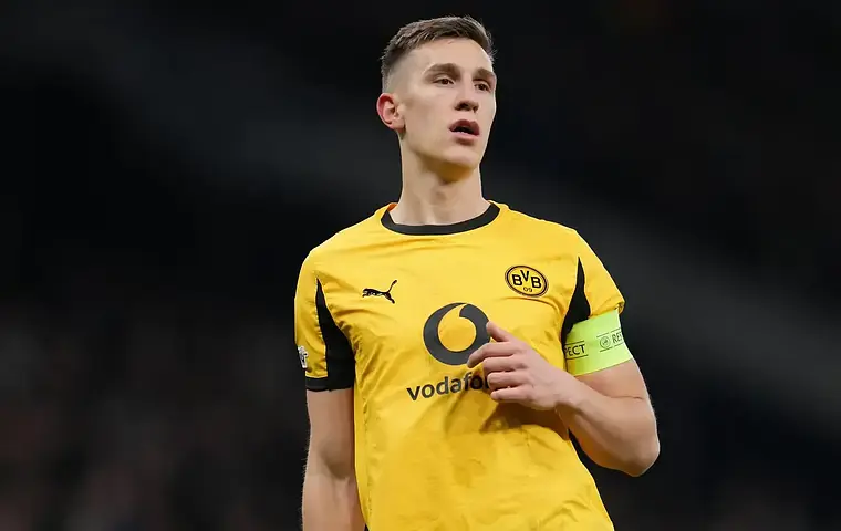 Nico Schlotterbeck wiąże się z Borussią Dortmund aż do 2031 roku